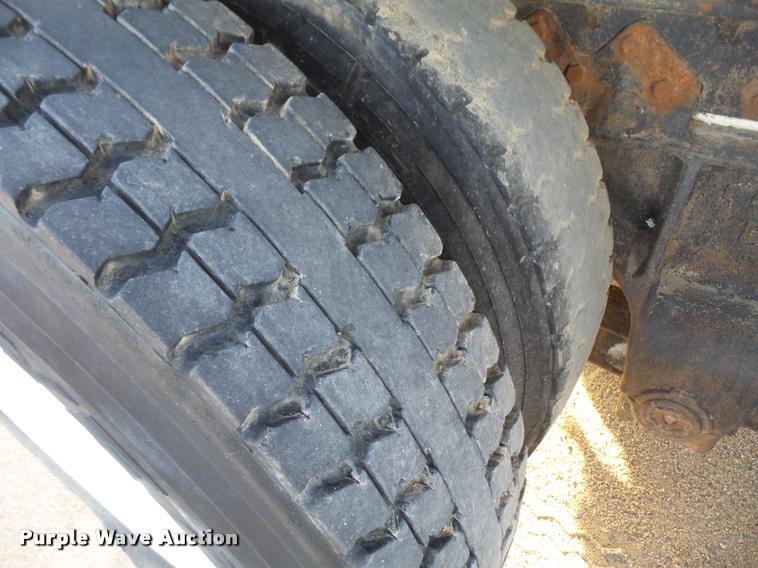 image for item DB2799 1987 Mack RS688LS dump truck