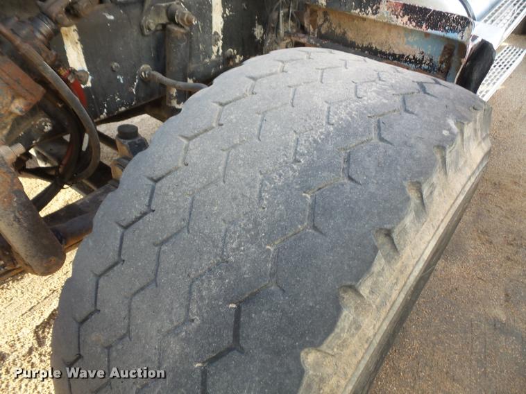 image for item DB2799 1987 Mack RS688LS dump truck