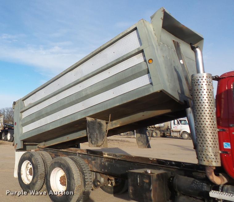 image for item DB2799 1987 Mack RS688LS dump truck