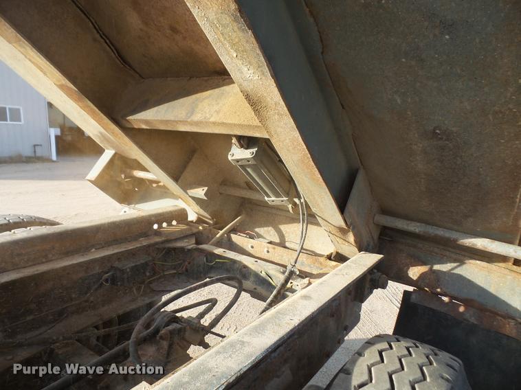 image for item DB2799 1987 Mack RS688LS dump truck