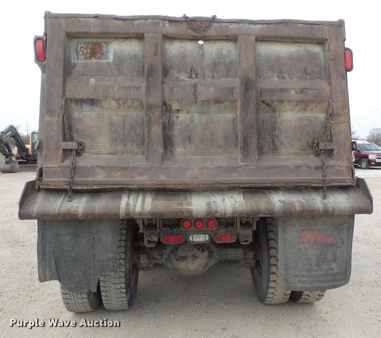 image for item DB2822 2001 Sterling L9500 dump truck