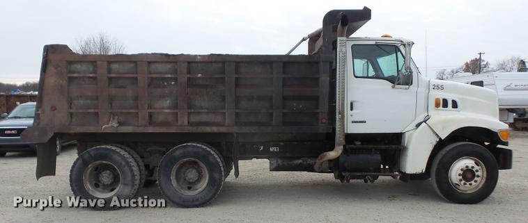 image for item DB2822 2001 Sterling L9500 dump truck