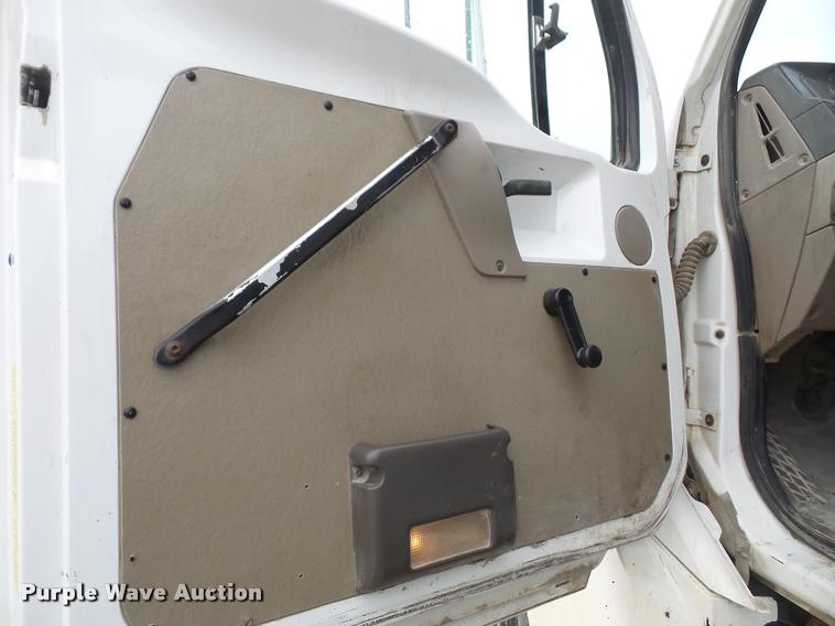 image for item DB2822 2001 Sterling L9500 dump truck