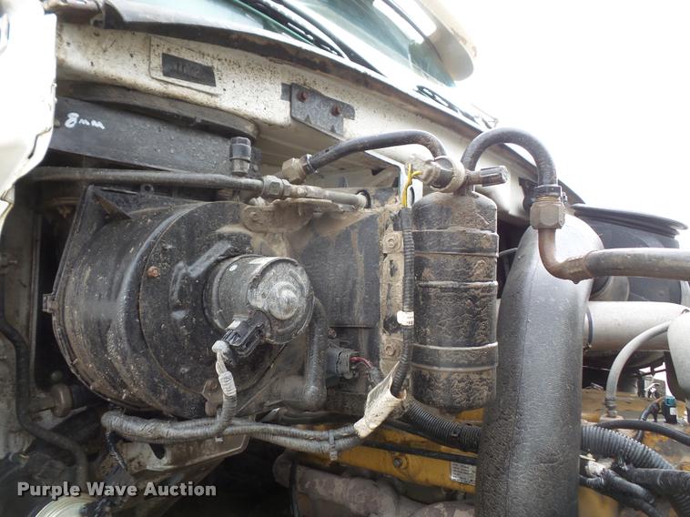 image for item DB2822 2001 Sterling L9500 dump truck