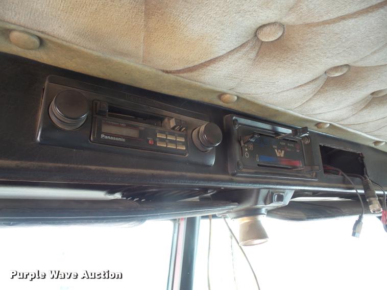 image for item DB2823 1996 Western Star 4900 dump truck