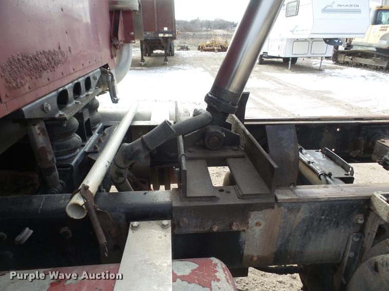 image for item DB2823 1996 Western Star 4900 dump truck