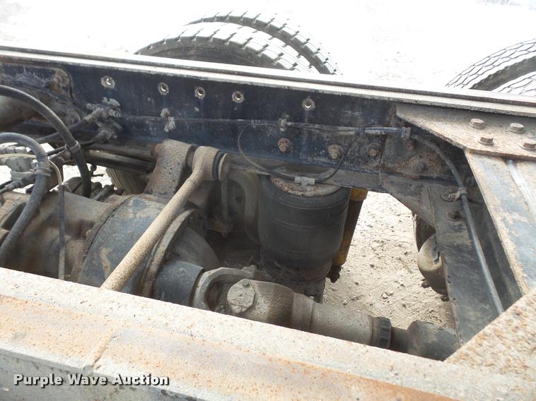image for item DB2823 1996 Western Star 4900 dump truck