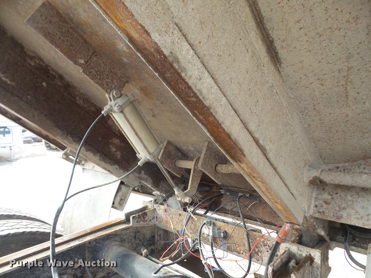 image for item DB2823 1996 Western Star 4900 dump truck