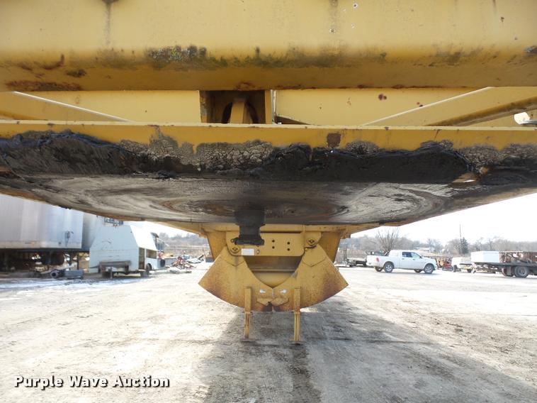 image for item DB2825 2000 Trail King TK54B00-B2 bottom dump trailer