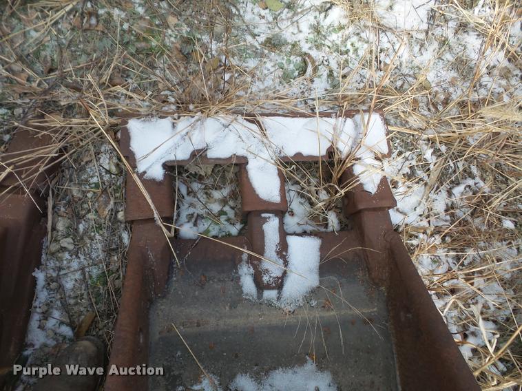 image for item DB2826 Excavator bucket