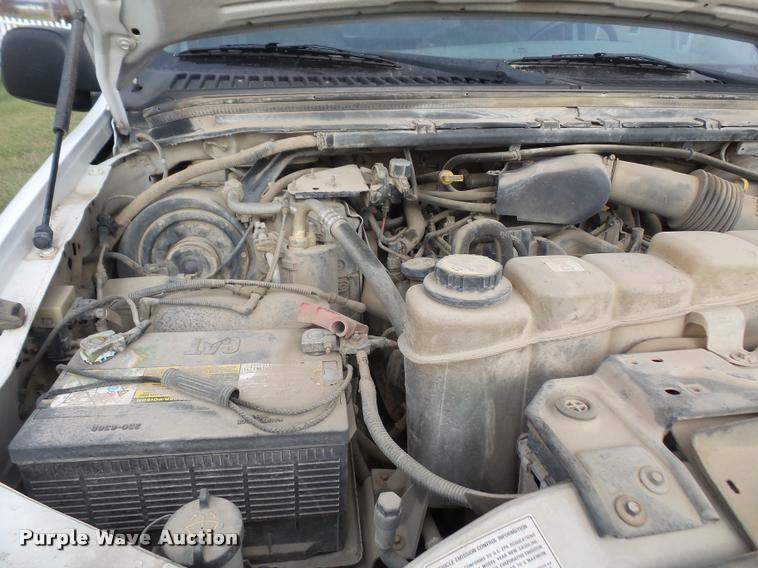 image for item DB2829 2004 Ford F250 Super Duty SuperCab pickup truck