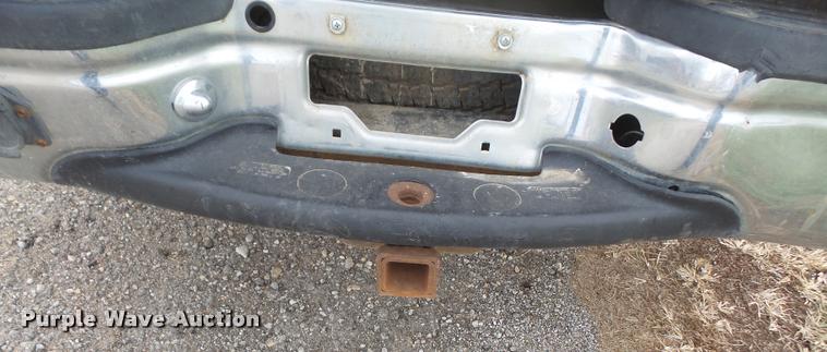 image for item DB2829 2004 Ford F250 Super Duty SuperCab pickup truck