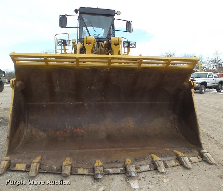 image for item DB2830 1982 Caterpillar 988B wheel loader