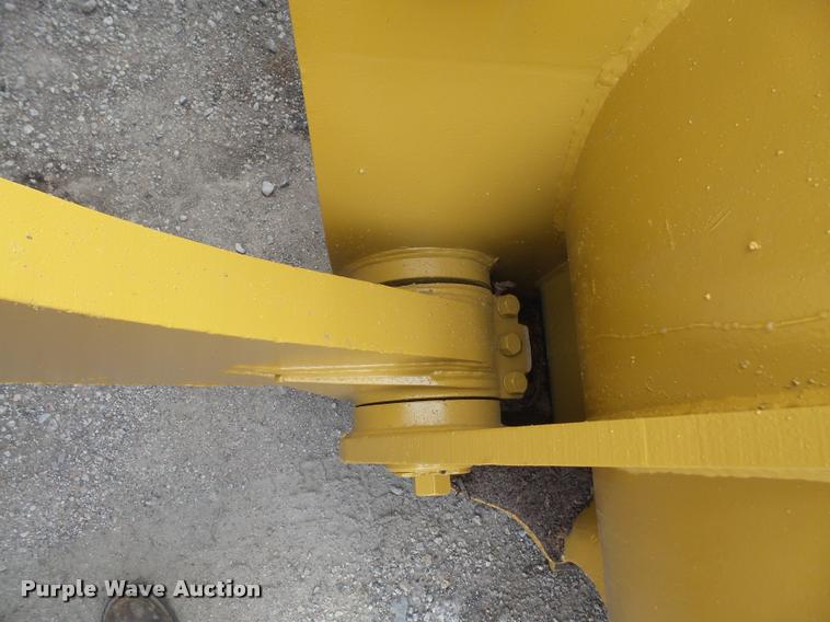 image for item DB2830 1982 Caterpillar 988B wheel loader