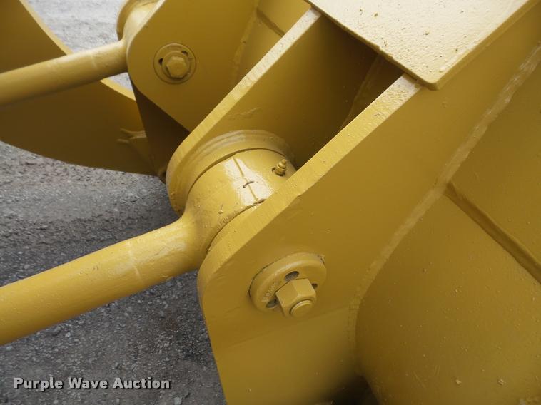 image for item DB2830 1982 Caterpillar 988B wheel loader