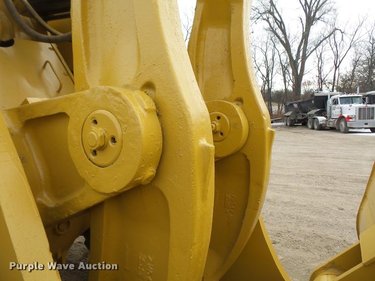 image for item DB2830 1982 Caterpillar 988B wheel loader