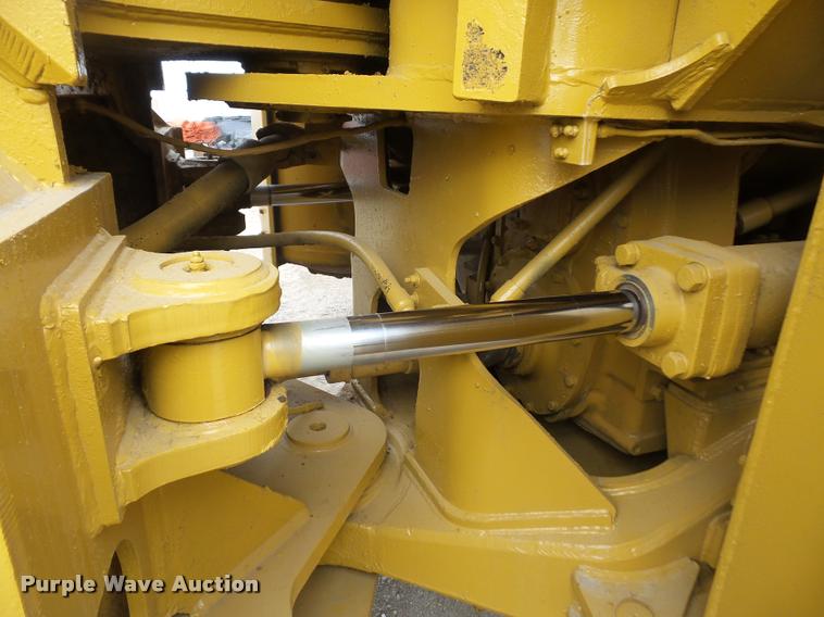 image for item DB2830 1982 Caterpillar 988B wheel loader