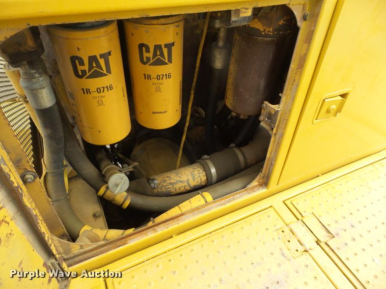 image for item DB2830 1982 Caterpillar 988B wheel loader