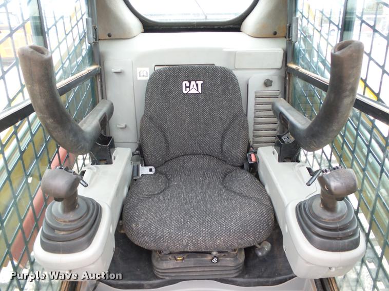 image for item DB4628 2010 Caterpillar 279C skid steer