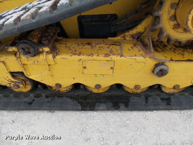 image for item DB4628 2010 Caterpillar 279C skid steer