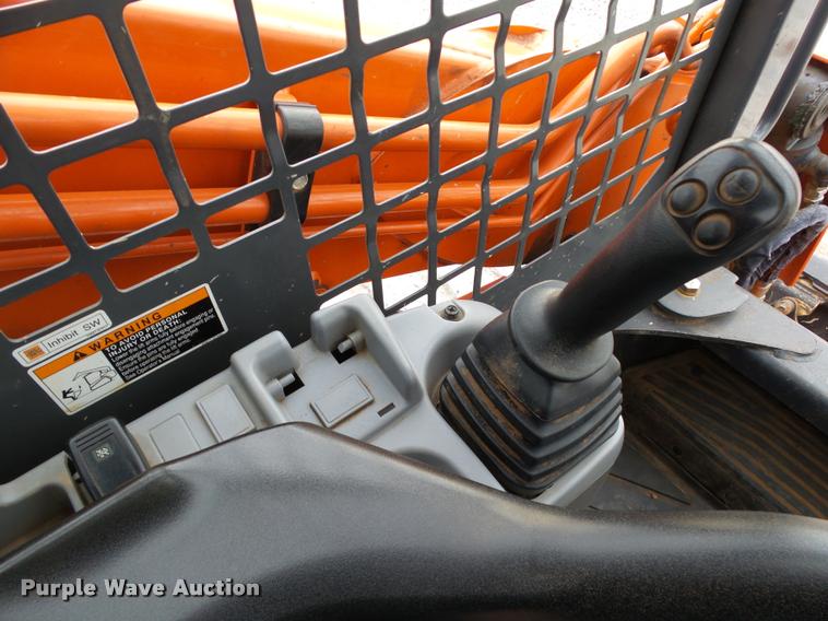 image for item DB4629 2014 Kubota SVL90-2 skid steer