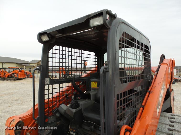 image for item DB4629 2014 Kubota SVL90-2 skid steer