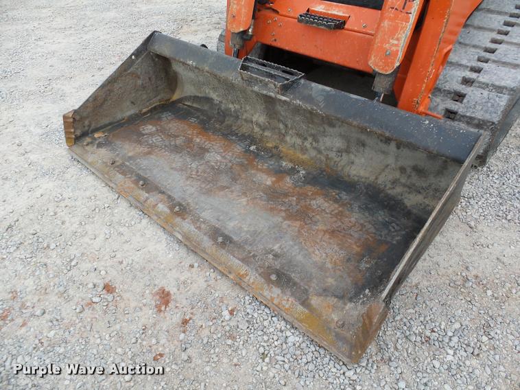 image for item DB4629 2014 Kubota SVL90-2 skid steer