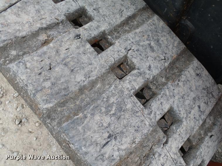 image for item DB4629 2014 Kubota SVL90-2 skid steer