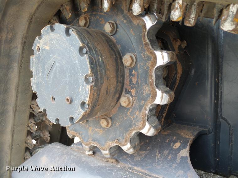 image for item DB4629 2014 Kubota SVL90-2 skid steer