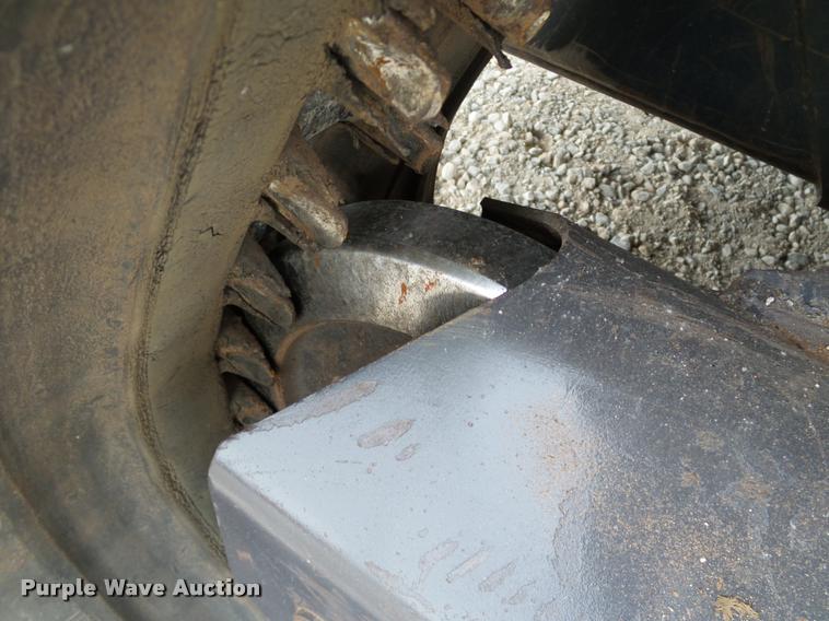 image for item DB4629 2014 Kubota SVL90-2 skid steer