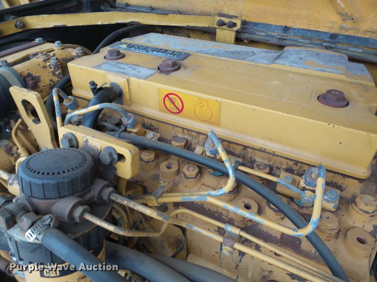 image for item DB5319 1995 Caterpillar TH63 telehandler