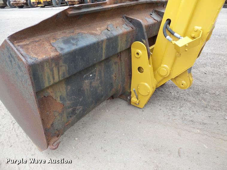 image for item DB5319 1995 Caterpillar TH63 telehandler