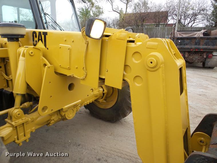 image for item DB5319 1995 Caterpillar TH63 telehandler