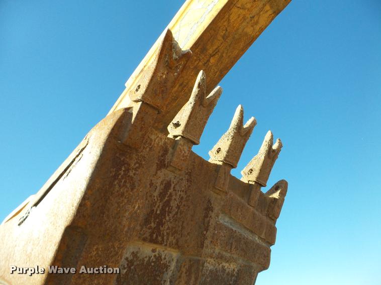 image for item DB5325 Case 580L backhoe