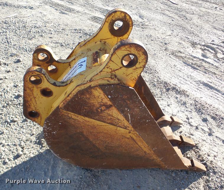 image for item DB5326 Backhoe bucket
