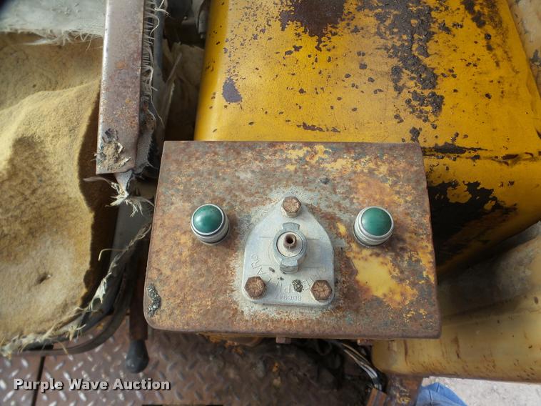 image for item DB5334 1978 Caterpillar 920 wheel loader