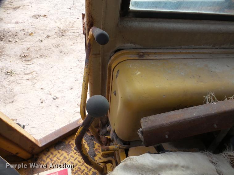 image for item DB5334 1978 Caterpillar 920 wheel loader