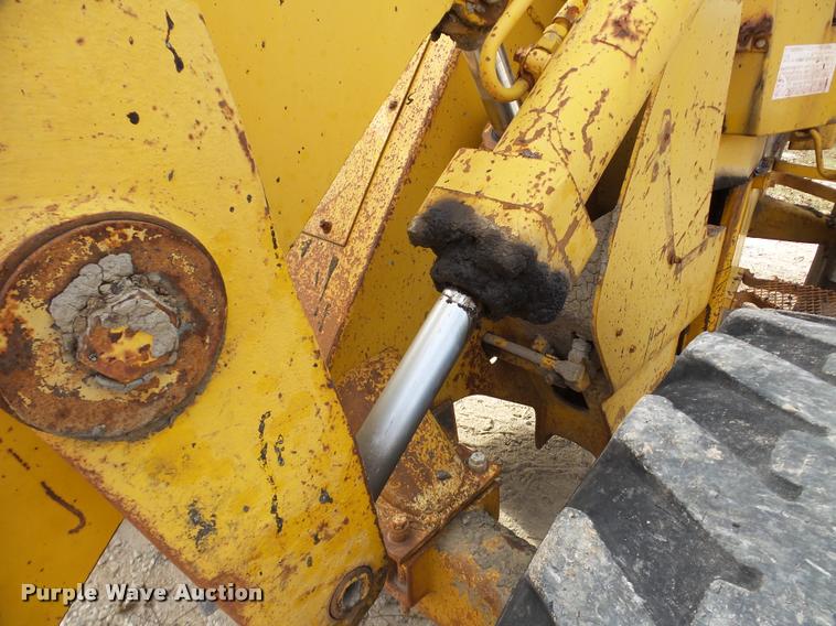 image for item DB5334 1978 Caterpillar 920 wheel loader