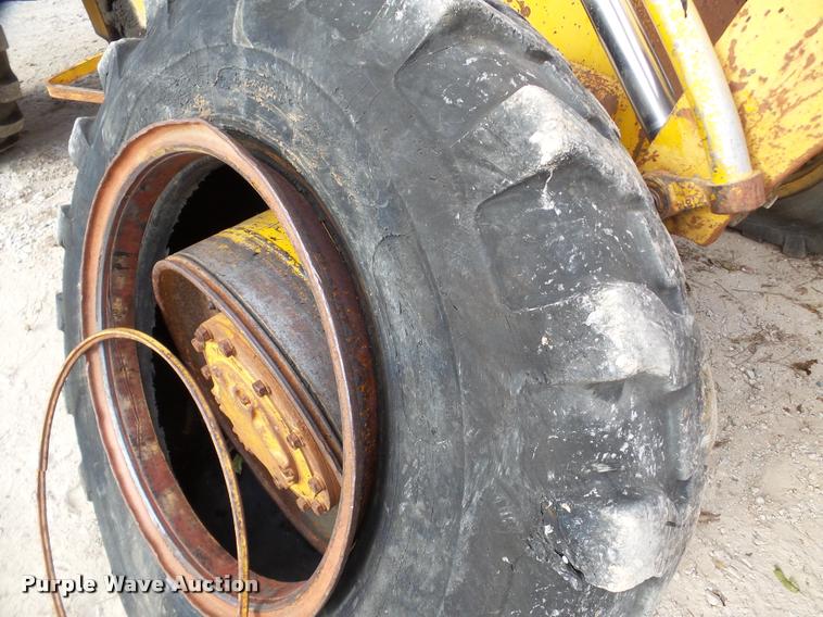 image for item DB5334 1978 Caterpillar 920 wheel loader