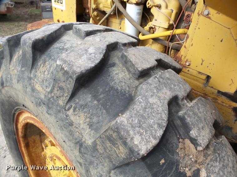image for item DB5334 1978 Caterpillar 920 wheel loader