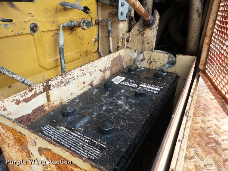 image for item DB5364 1990 Tesmec TRS1000B trencher