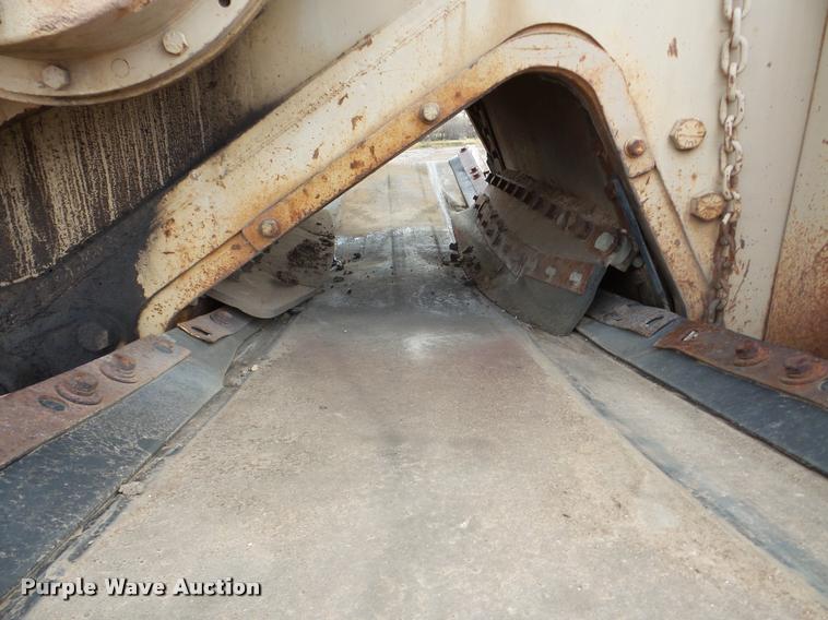 image for item DB5364 1990 Tesmec TRS1000B trencher