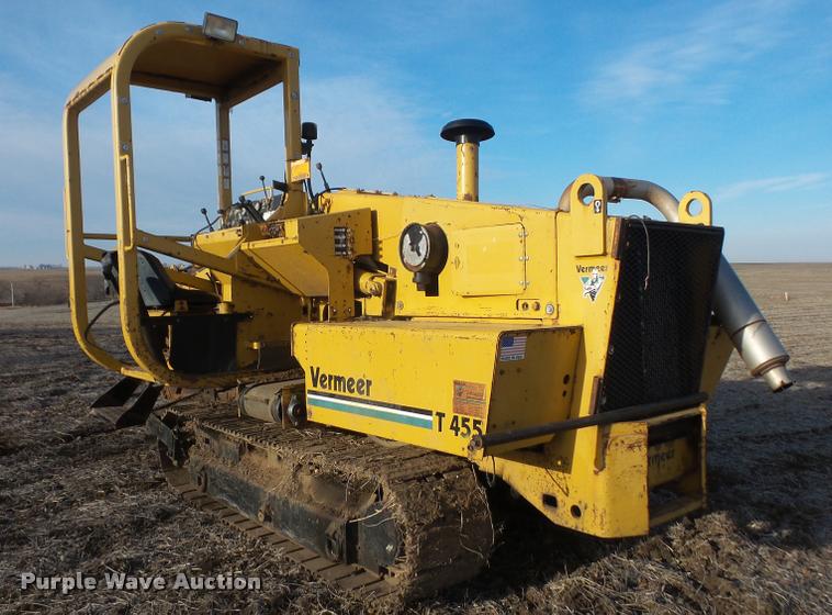 image for item F1730 2002 Vermeer T455 trencher