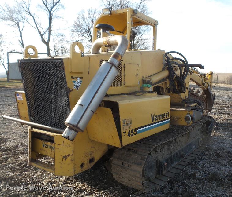 image for item F1730 2002 Vermeer T455 trencher