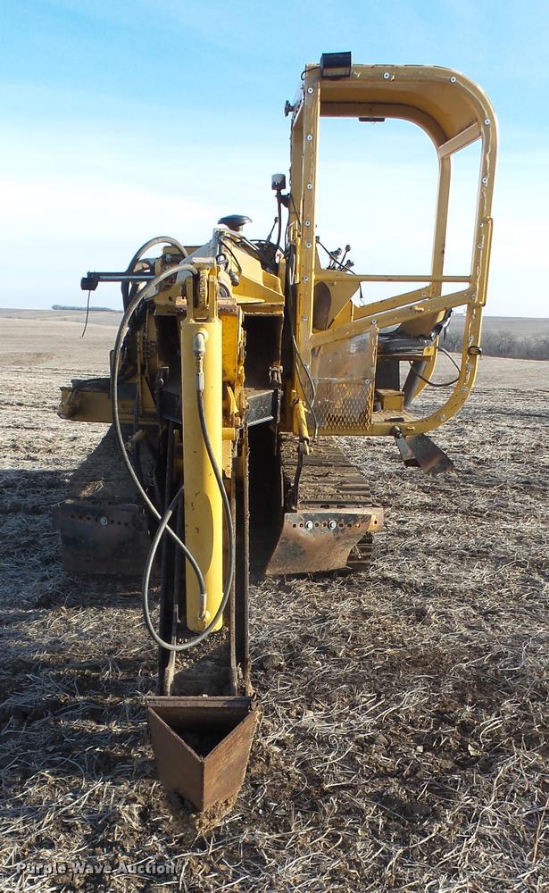 image for item F1730 2002 Vermeer T455 trencher
