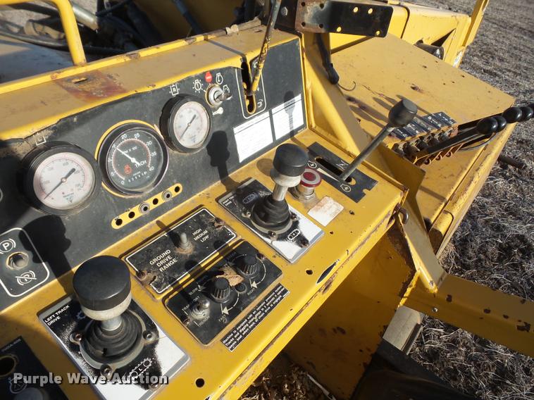 image for item F1730 2002 Vermeer T455 trencher