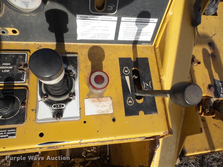 image for item F1730 2002 Vermeer T455 trencher