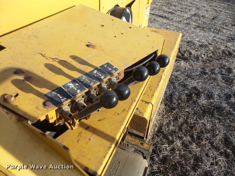 image for item F1730 2002 Vermeer T455 trencher