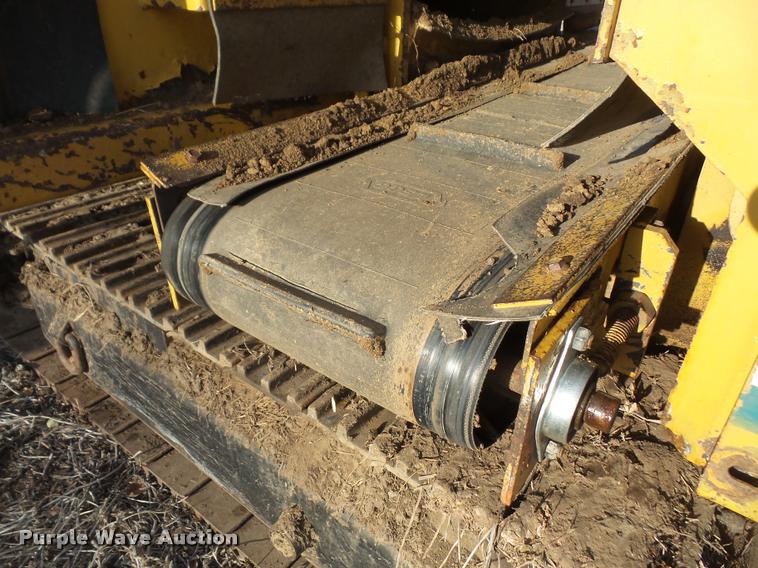 image for item F1730 2002 Vermeer T455 trencher