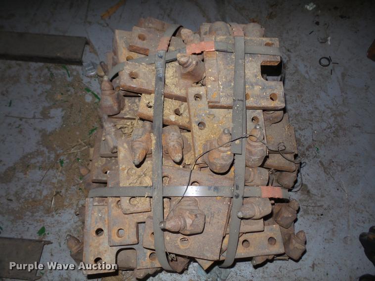 image for item F1730 2002 Vermeer T455 trencher